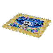 ブルーボンネットで黄色に笑うスケルトン女性 カッティングボード (角)