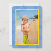 ブルーマンガジンベイラビーチパーティーフォトボーイ誕生日 招待状 (裏面)