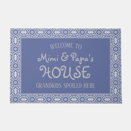ブルーミミとパパの家の孫たちがここで台無しにした ドアマット (正面)