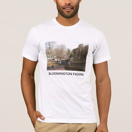 ブルーミントンの衰退 Tシャツ (正面)