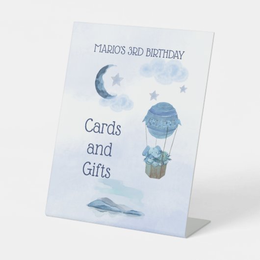 ブルームーンゾウかわいい誕生日の少年 台座サイン (正面)