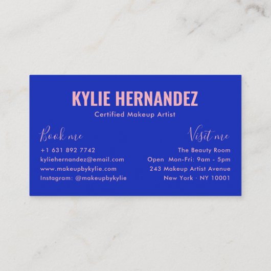 ブルーモダンとピンクのはっきりしたタイポグラフィメイクアップアーティスト 名刺 (裏面)