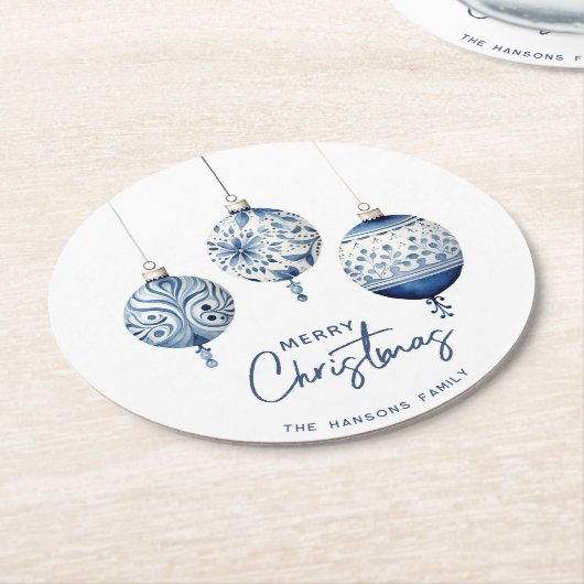 ブルーモダンノルディックスタイルオーナメントメリークリスマス ラウンドペーパーコースター (アングル)