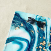 ブルーモダン金ゴールドシック大理石アゲートモノグラム名 ビーチタオル (インサイチュ)