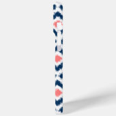 ブルーモノグラムのとコーラルダイヤモンドイカットパターン Case-Mate iPhoneケース (裏面 / 左)