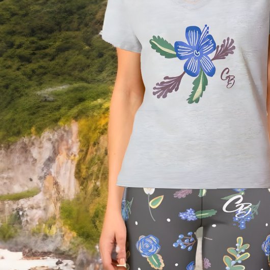 ブルーモノグラムのハイビスカスヨガフィットネストップ Tシャツ