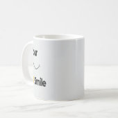 ブルーライトスマイル顔マグカップ – キュートポジティビティ コーヒーマグカップ (正面左)