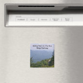 ブルーリッジパークウェイロードと山 マグネット (インサイチュ (食洗機))