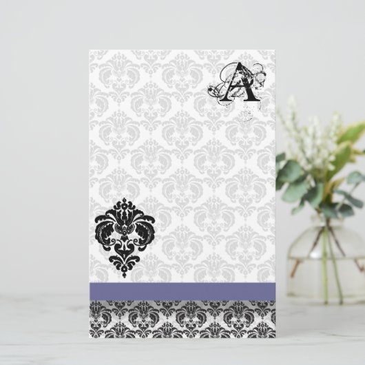 ブルーリボンブラックダマスクモノグラムリサイクル紙 便箋 (スタンド正面)