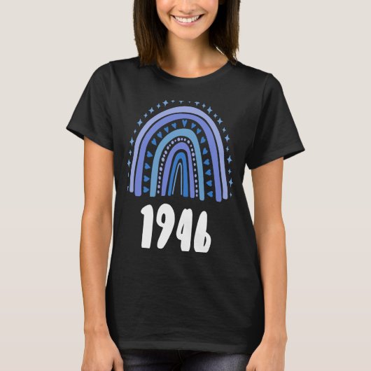 ブルーレインボーイヤー誕生1946誕生日 Tシャツ (正面)