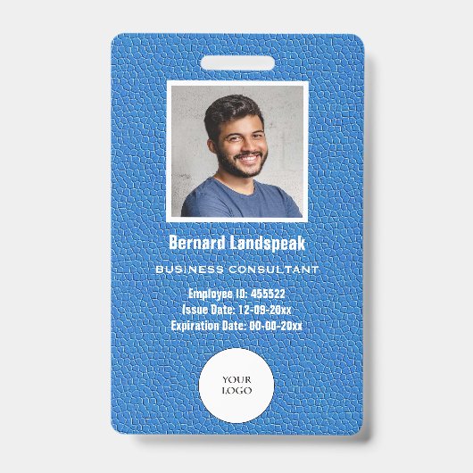 ブルーレザーと従業員の写真とロゴ バッジ (表面)