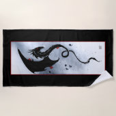 ブルーレッドフラワーズブラックドラゴン ビーチタオル (正面)