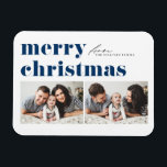 ブルーレトロタイポグラフィメリークリスマスツーフォト マグネット<br><div class="desc">私たち祝のカスタマイズ可能な写真クリスマスマグネットと休日の精神!フェスティバルの瞬間を捉えるお気に入りののに最適な、このマグネットは休日の間の家族の喜びと愛を示すユニークキープサケを作ることができる。レトロなはっきりしたタイポグラフィ。詳細を追加してパーソナライズこのカスタマイズ可能な磁石は、友人や家族のための思慮深く個人的な贈り物を作り、季節の喜びを共有するのに最適。何年も大切にするフェスティバルの記念碑を作れ!カスタマイズ可能な写真クリスマスマグネットを注文する今日とスタイルの広がる休日の応援!</div>
