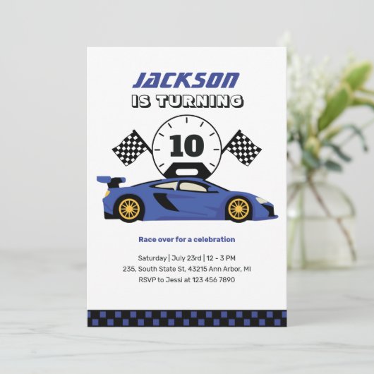 ブルーレーシングカーレースキッズボーイズ誕生日 招待状 (スタンド正面)