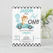 ブルーレーシングカー風船キリン1歳の誕生日 招待状 (スタンド正面)