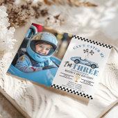 ブルーレースカー私をキャッチできない少年の写真3番目の誕生日 招待状