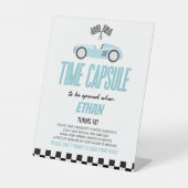 ブルーレースカー誕生日パーティータイムカプセル 台座サイン (正面)