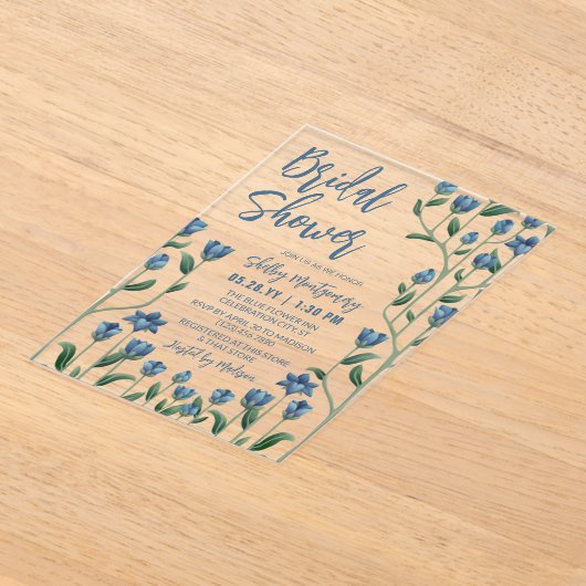 ブルーワイルドフラワーフレームフローラブライダルシャワー アクリル招待状 (レイダウン)