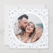 ブルーワイルドフラワー日付の写真の招待状を保存 (裏面)