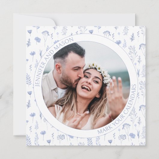 ブルーワイルドフラワー日付の写真の招待状を保存 (裏面)