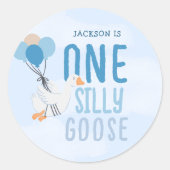 ブルーワン間抜けグース1歳の誕生日 ラウンドシール (正面)