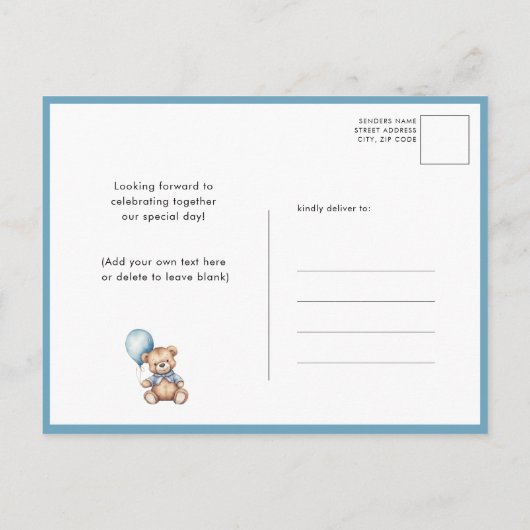 ブルー我々は可愛い男の子の赤ちゃんシャワーを待つことができる インビテーションポストカード (裏面)