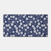 ブルー日本の桜さくらんぼ花 デスクマット (正面)