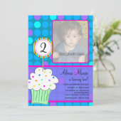 ブルー水玉模様カップケーキ誕生日 招待状 (スタンド正面)