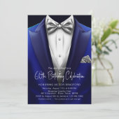 ブルー王室のシルバータキシドメンズ任意の数誕生日 招待状 (スタンド正面)