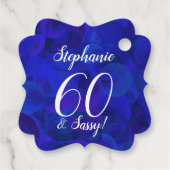 ブルー王室の60とサッシー誕生日パーティーメッセージカード フェイバータグ (裏面)