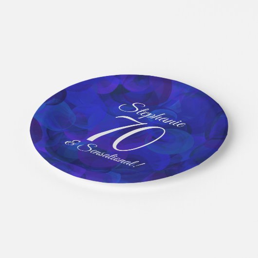 ブルー王室の70とセンセーショナルな誕生日パーティー ペーパープレート (アングル)