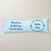 ブルー男の赤ちゃん蝶と花のカスタム ボディピロー (裏面)