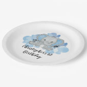 ブルー男の赤ちゃん象フラワーズ誕生日 ペーパープレート (アングル)