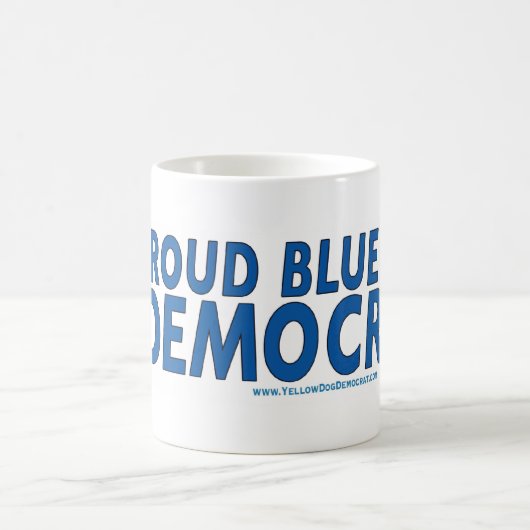 ブルー誇りを持ったドッグ民主党員！ コーヒーマグカップ (中央)