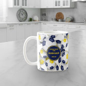 ブルー金ゴールドサッカーチームの色のコーチ名 コーヒーマグカップ