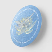 ブルー金ゴールドロータスヨガスタジオメディテーションインストラクター ラウンド壁時計 (傾斜)