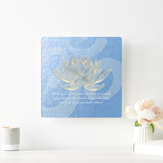 ブルー金ゴールドロータスヨガメディテーションインストラクター引用文 スクエア壁時計 (ホーム)