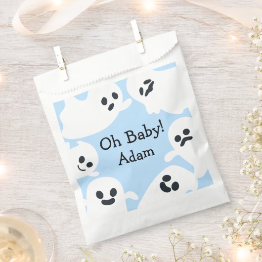 ブルー飛んでいる幽霊ハロウィーンベイビーシャワー フェイバーバッグ (クリップ留めされた状態)
