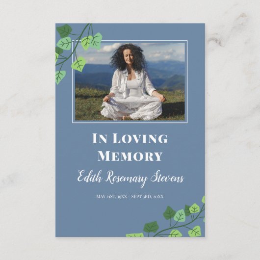 ブルー&アイビーフォト葬儀写真祈りの言葉 エンクロージャーカード (正面)