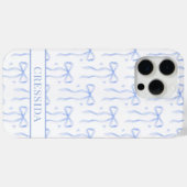 ブルー コケット ボウ モノグラム Case-Mate iPhoneケース (裏面 (横))