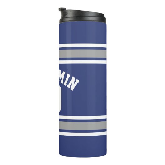 ブルー&シルバースポーツジャージー名前をカスタムする番号 タンブラー (回転右)