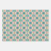 ブルー、ティール(緑がかった色)、グリーン、サーモン&クリームタイルパターン ラッピングペーパーシート (正面3)