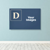 ブルー/バニラファミリーイニシャルフォトディスプレイ キャンバスプリント (インサイチュ (ウッドフロア))