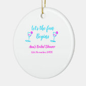 ブルー ピンクのワインボトル ブライズ シャワーパーティー 楽しい時間を始めましょう セラミックオーナメント (左)