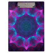 ブルー&ピンクネオンダーク万華鏡のように千変万化するパターングラデーション クリップボード (正面)