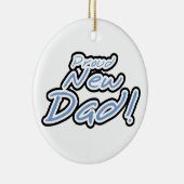 ブルー/ブラック文字誇りを持った新しいDadギフト セラミックオーナメント (右)
