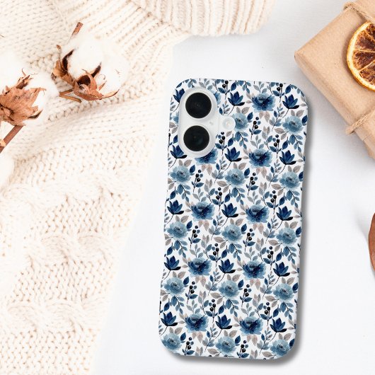 ブルー ベージュ 水彩 花柄 トレンディー iPhone 16ケース