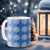 ブルー＋ホワイトの雪の結晶模様 クリスマス コーヒーマグカップ