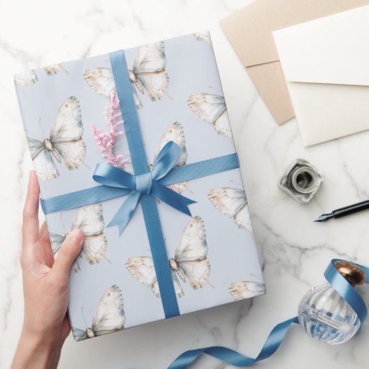 ブルー ホワイト バタフライ ブライダル シャワー ラッピングペーパー (ギフト)