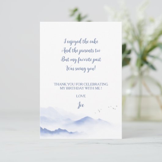 ブルー・マウンテン　ジェンダーニュートラルな子供の誕生日 サンキューカード (スタンド正面)